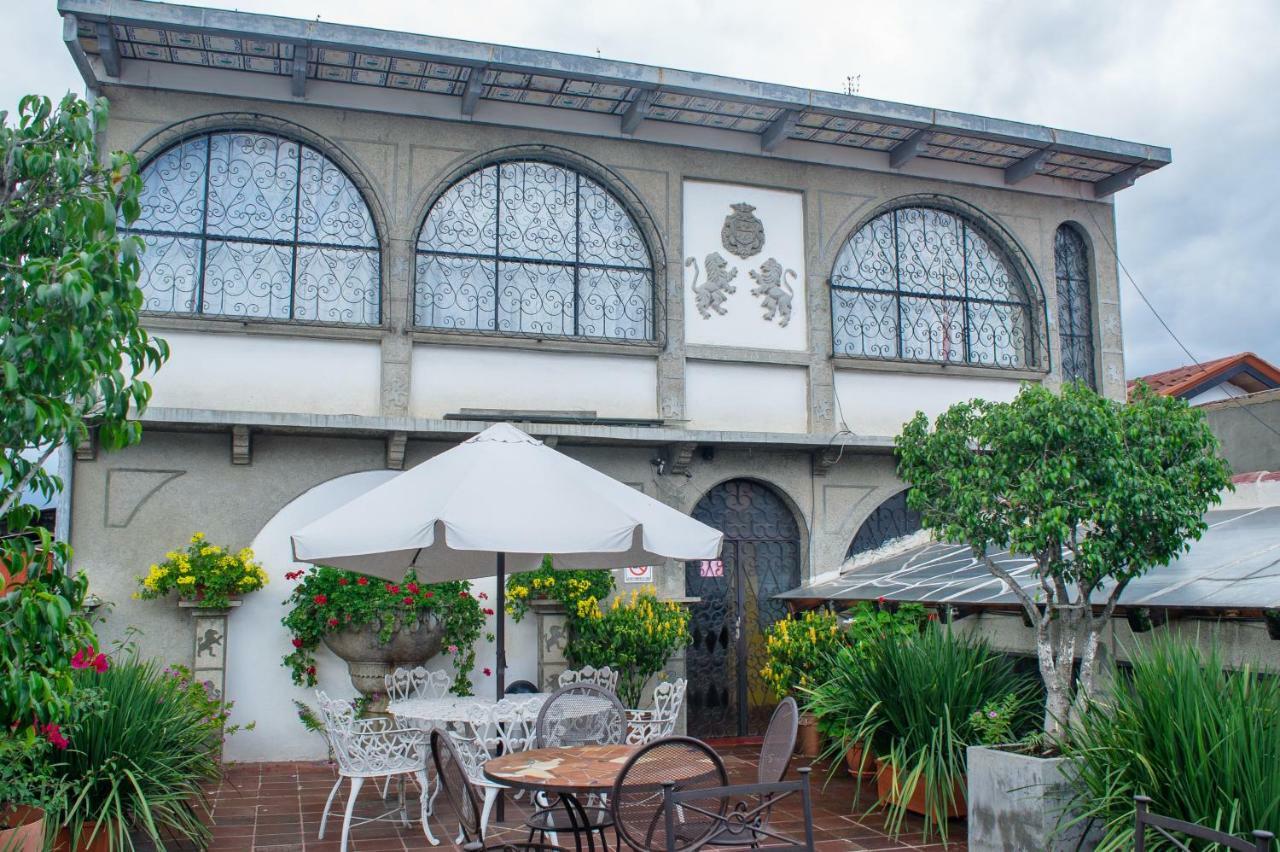 Don Valentino Hotel Antigua Exterior foto